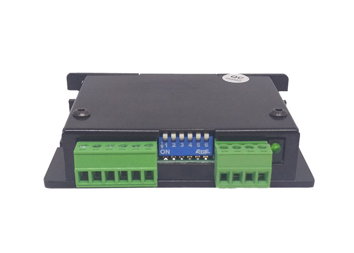 TC28型兩相混合式28步進電機驅(qū)動器 驅(qū)動卡 可配用各式電動平臺